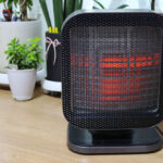 A,Heater,That,Can,Warm,The,Air,At,Home.,South